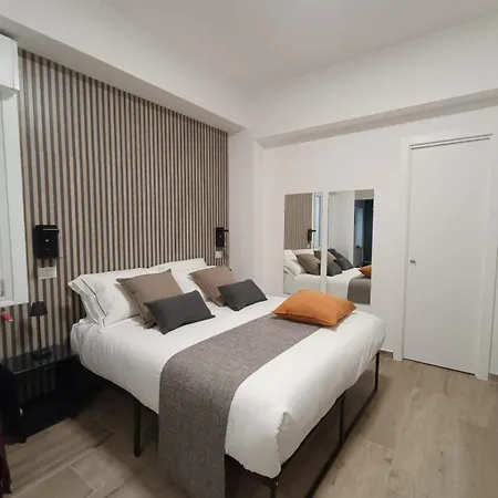 B&B Regina 381-3
